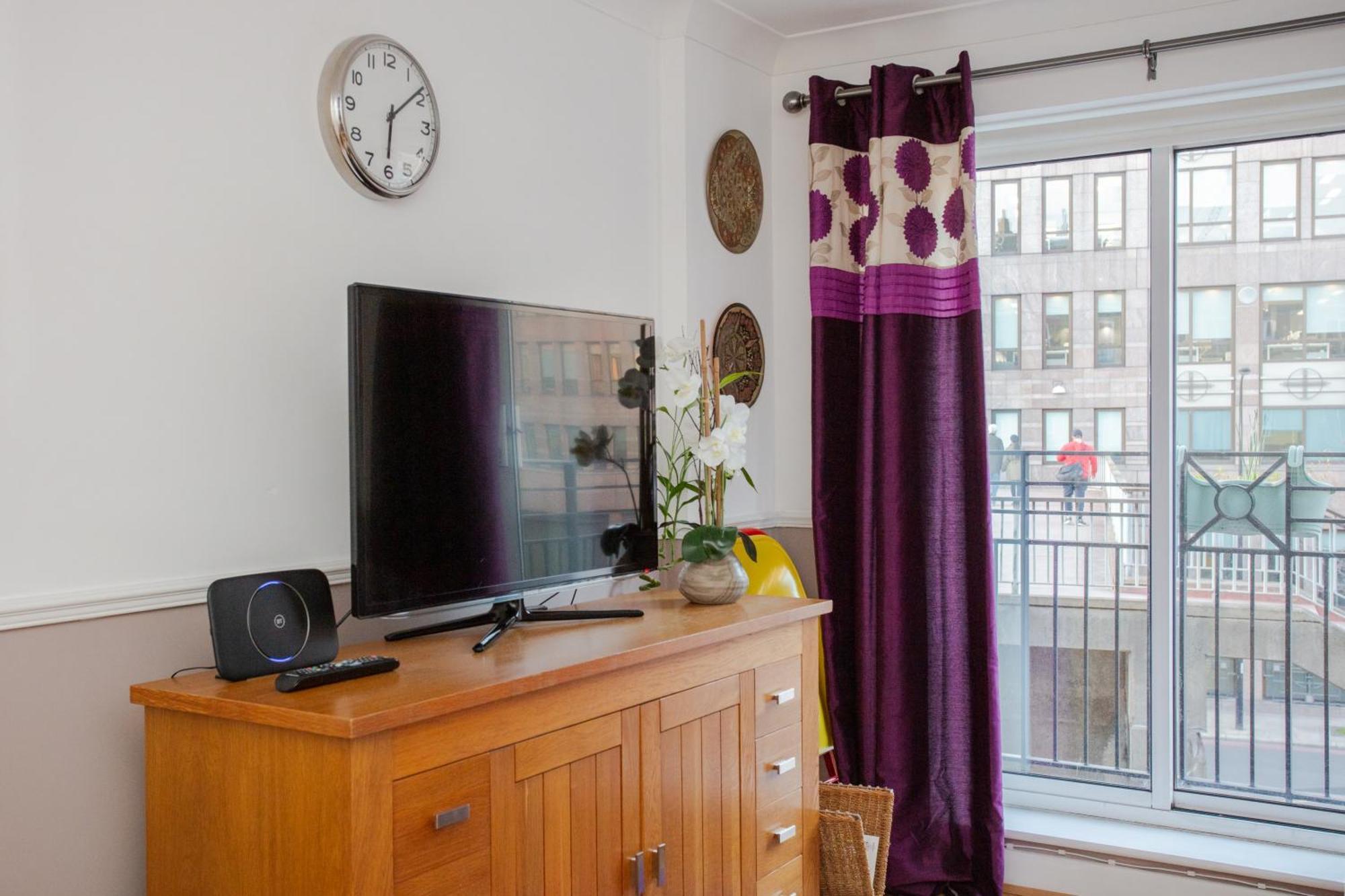 1 Bedroom Apartment On The Riverbank Near St Paul'S Λονδίνο Εξωτερικό φωτογραφία